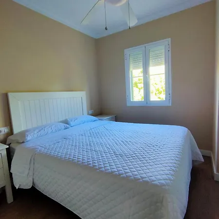 Holiday home Adosado 160 Metros, Proximo A La Playa Y Muy Espacioso San Fernando