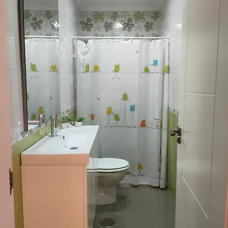 Adosado 160 Metros, Proximo A La Playa Y Muy Espacioso San Fernando